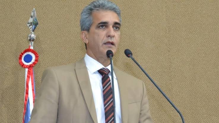 Deputado é condenado a pagar R$ 50 mil por calúnia contra o prefeito de Salvador
