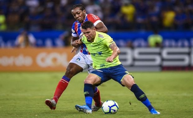 Bahia sai na frente, mas fica no empate com o Cruzeiro no Mineirão