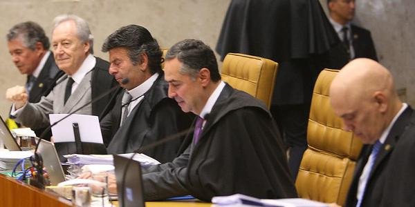 Trabalho dos ministros do STF é reprovado por 39% dos brasileiros, aponta pesquisa