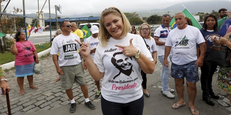 MP investiga ex-mulher de Bolsonaro por suspeita de “rachadinha”