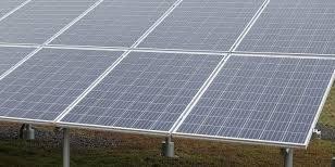 Bolsonaro diz ser contra aumento de tarifa da energia solar, mas que decisão é da Aneel