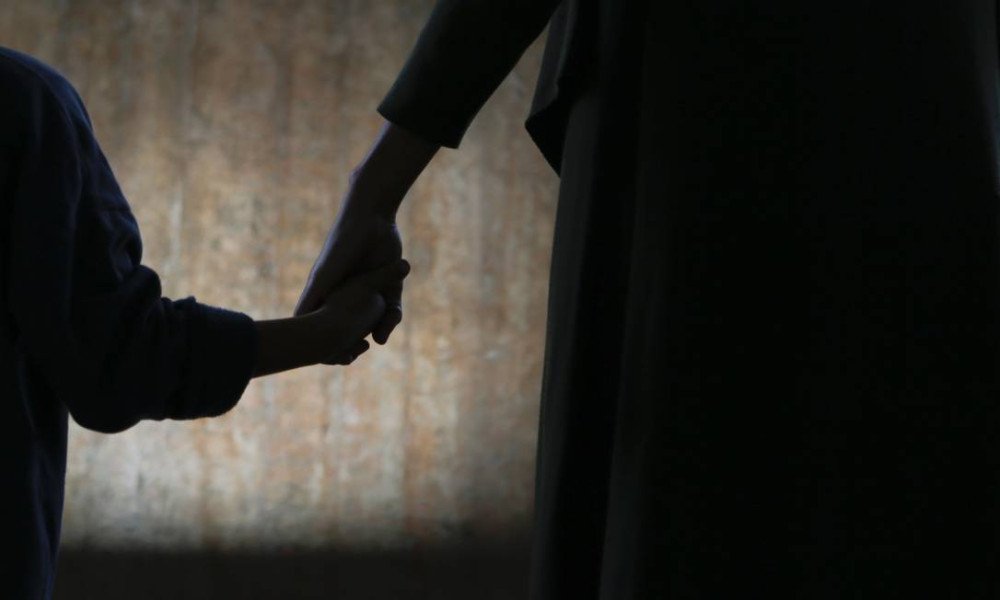 Três crianças ou adolescentes são abusadas sexualmente no Brasil a cada hora