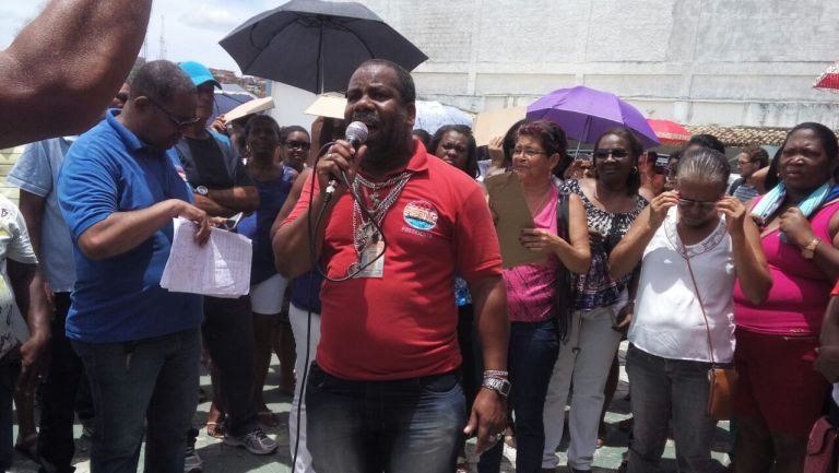 Presidente do Sindicato dos Servidores de Candeias convoca manifestação para este sábado!