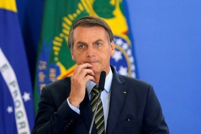Hospital que testou Bolsonaro omite ao DF dois nomes de pacientes com o novo coronavírus