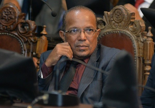 Vereador de Salvador, Suíca assume ter fumado maconha por três anos