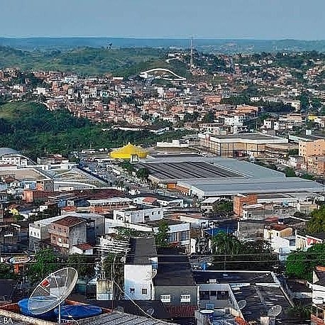 Candeias tem mais um caso local confirmado de Covid-19.