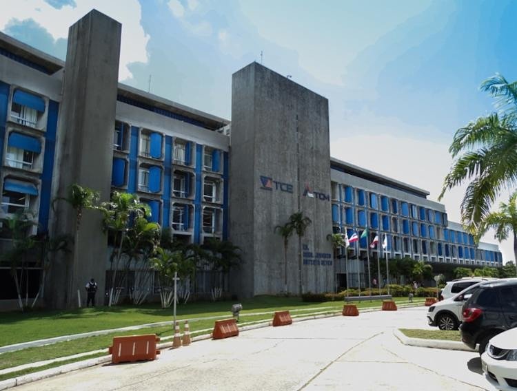 Municípios baianos têm até segunda-feira para informar gastos com COVID-19