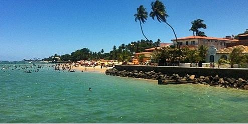 Prefeitura de Itaparica fecha praias e veta entrada de turistas na cidade