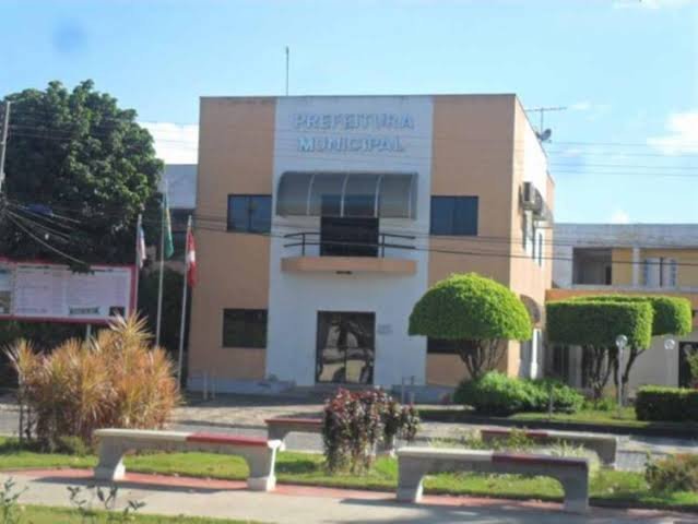 Prefeito de São Sebastião do Passé sofre representação ao MPE