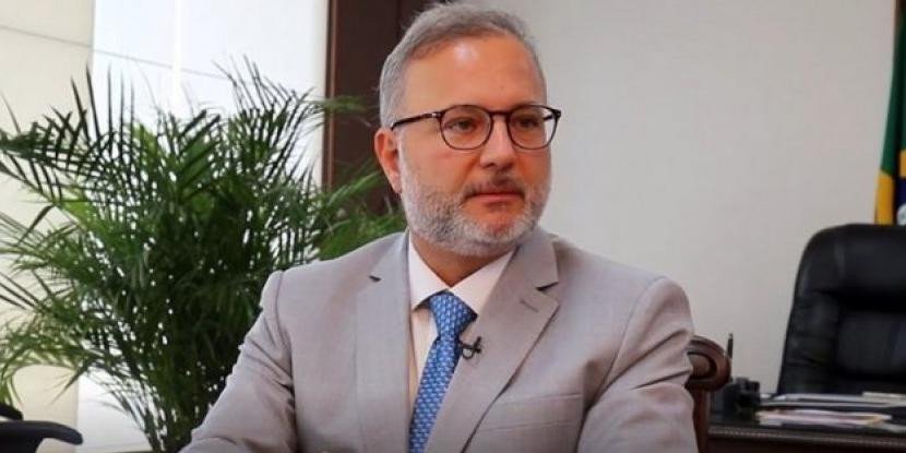 Secretário de Saúde garante 200 novos leitos para Covid-19 no estado até a próxima semana