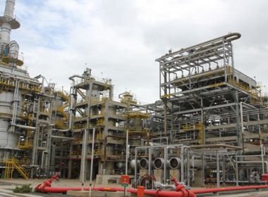 Ministérios querem venda de refinarias após Congresso pedir bloqueio; Landulpho Alves é alvo