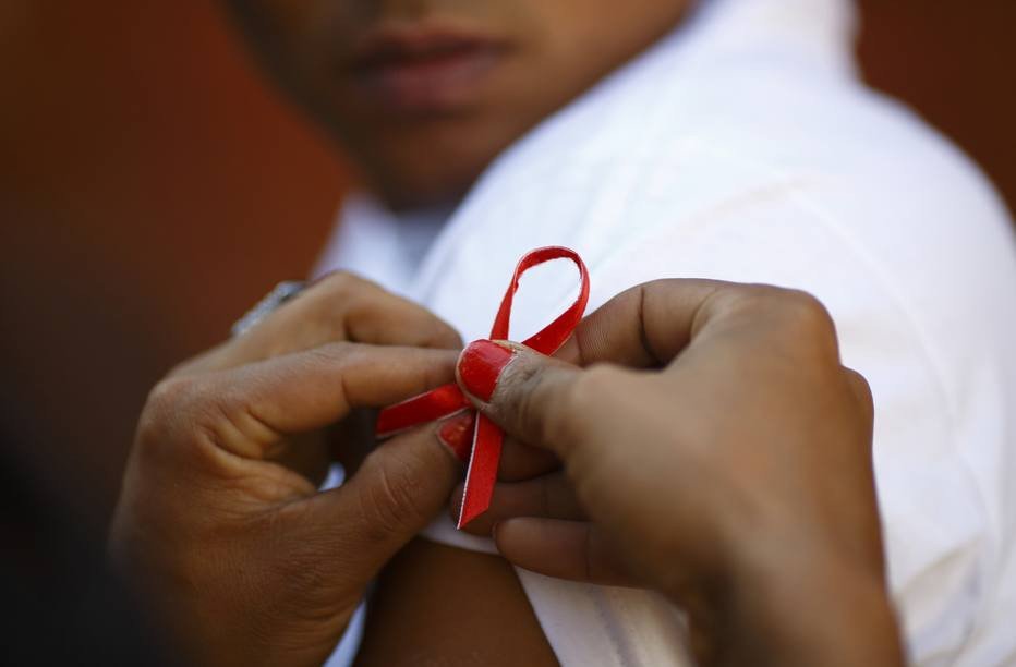 Universidade brasileira relata tratamento que elimina HIV de paciente