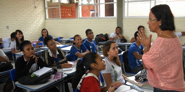 Secretarias da Educação do Estado e de Salvador dialogam sobre protocolos de retorno às aulas