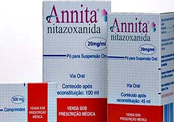 Fabricante de vermífugo usado por Bolsonaro contra coronavírus nega eficácia do produto