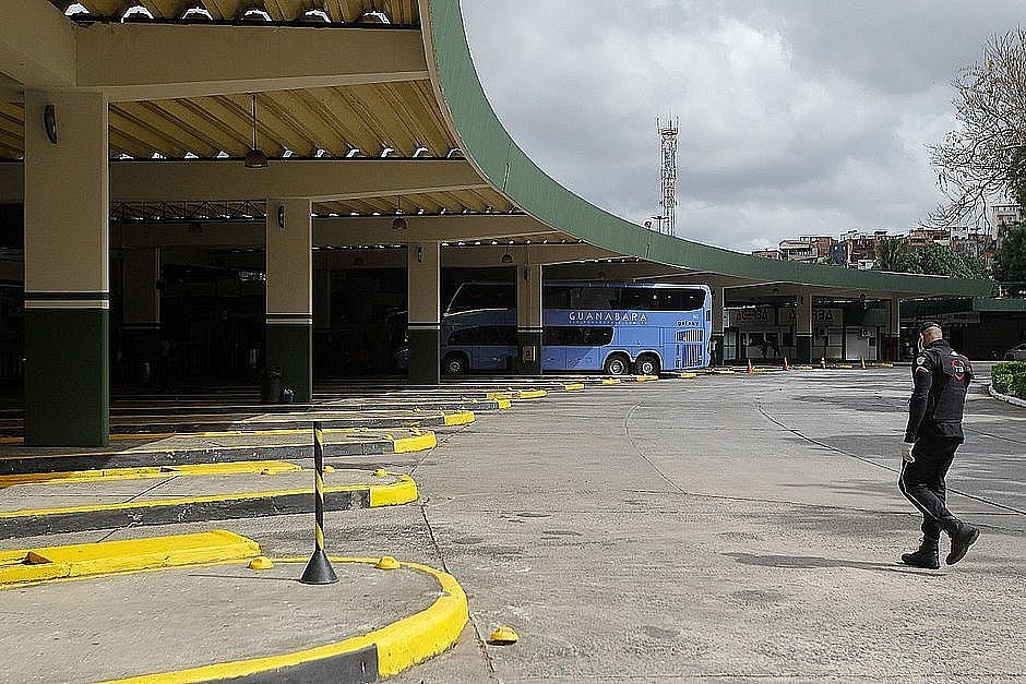 Mais duas cidades têm transporte suspenso na Bahia; total chega a 395