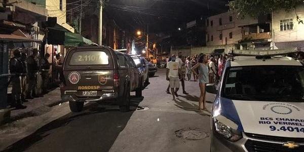 Intenso tiroteio assusta moradores no bairro Santa Cruz