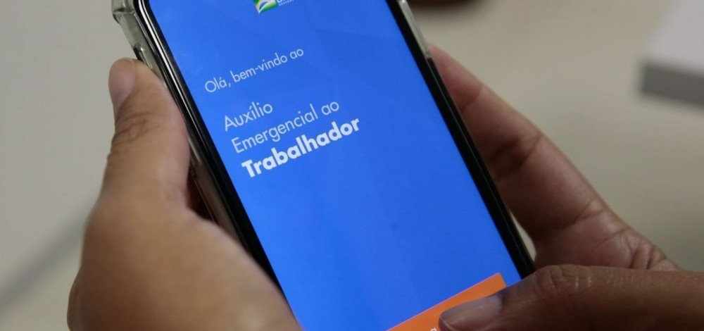 Economia Caixa paga auxílio emergencial para 5,9 milhões de beneficiários