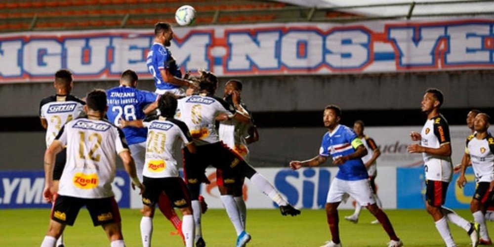 VAR anula gol do Bahia no fim e Tricolor é derrotado por 2 a 1 pelo Sport em Salvador