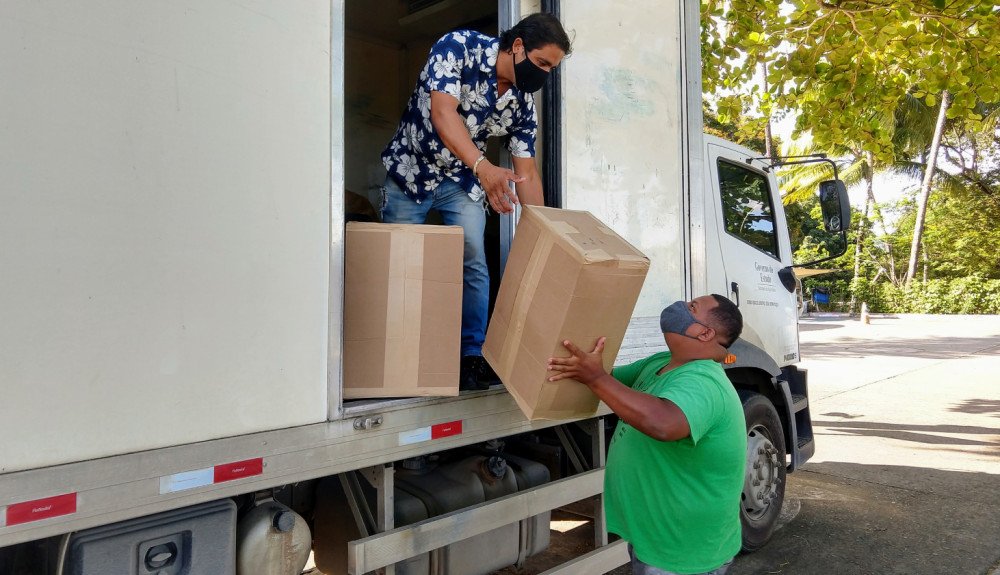 Governo da Bahia envia 720 mil máscaras de tecido e TNT para Candeias e outros 63 municípios de seis territórios
