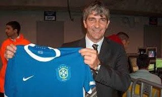 Morre o ex-atacante italiano Paolo Rossi aos 64 anos, ‘Carrasco do Brasil’ em 1982