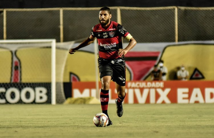 Vitória visita o Avaí nesta quarta-feira