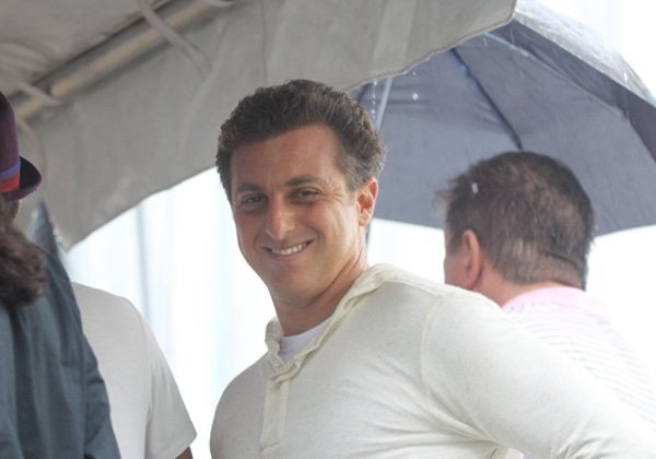 Luciano Huck convoca panelaço contra Bolsonaro hoje