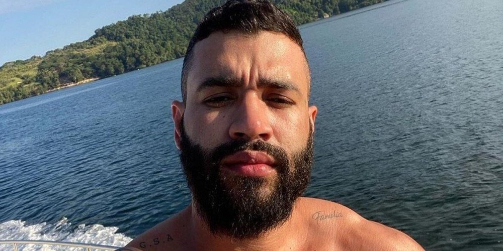 Gusttavo Lima negocia compra de ilha em Angra dos Reis