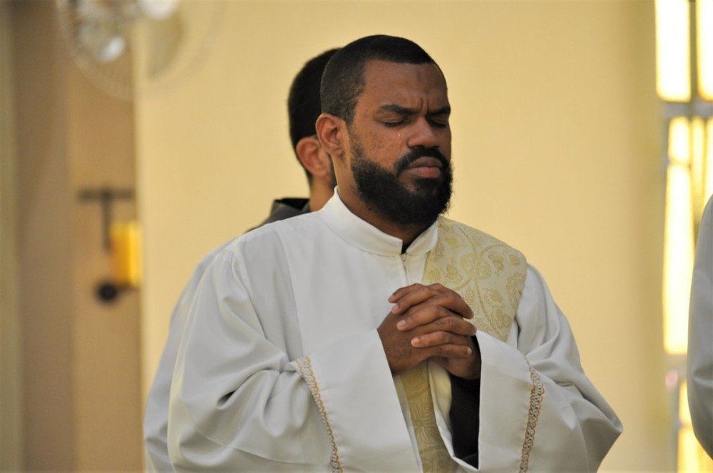 Paróquia de Nossa Senhora das Candeias anuncia novo vigário paroquial.