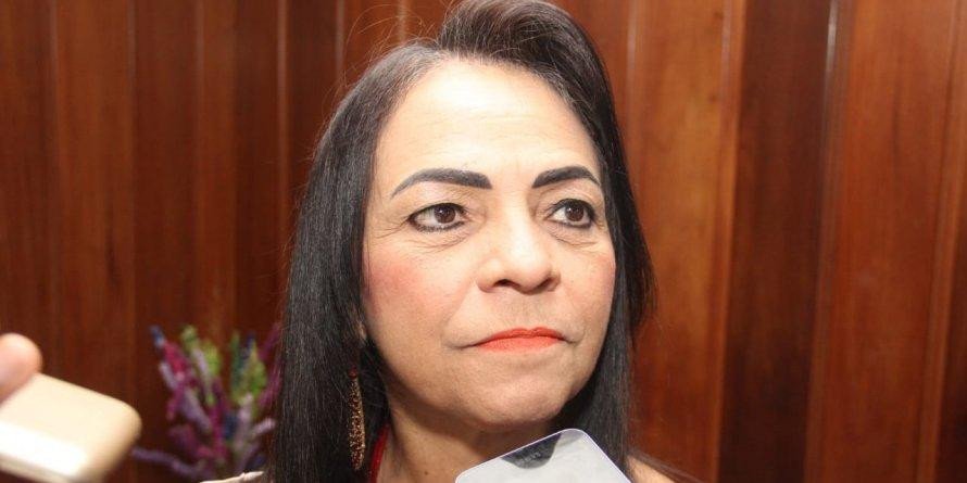 Moema se antecipa à Rui Costa e Bruno Reis, e anuncia 'lockdown' em Salvador e RMS