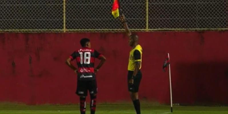 Doce Mel vence no Barradão e encerra invencibilidade de 10 jogos do Vitória