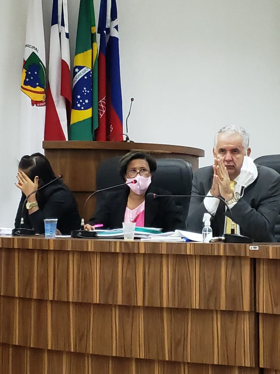 Câmara de Candeias aprovou nesta terça-feira, 04, a inclusão do nome Candeias, no Terminal Rodoviário do município.