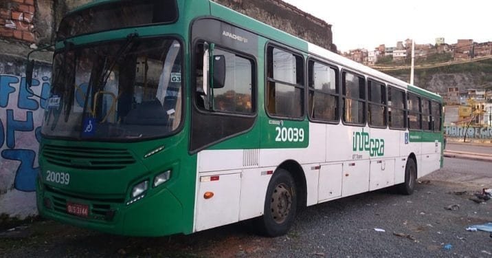 Salvador já teve nove ônibus assaltados nesta terça-feira.