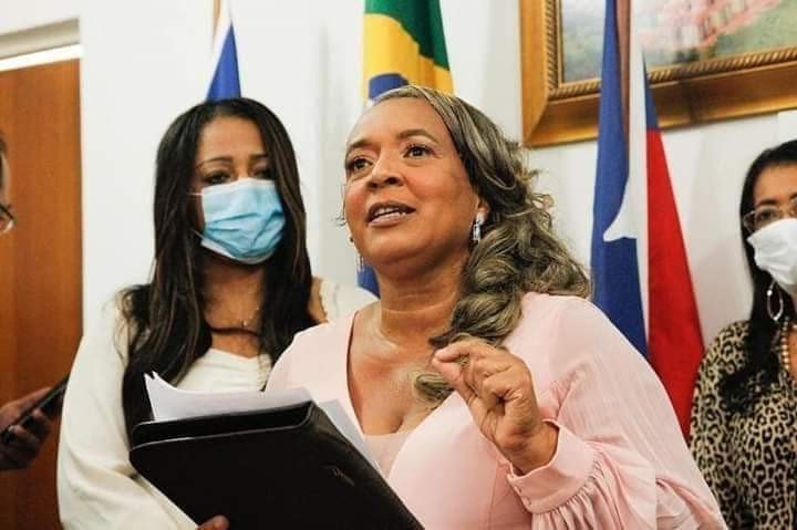 Candeias: Cartões de auxílio dos estudantes começam a ser entregues nesta quinta-feira, 13.