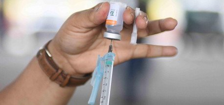 Dados obtidos pela Folha de SP trazem que Candeias aplicou 19 doses vencidas da AstraZeneca; SFC 8 e São Sebastião 5