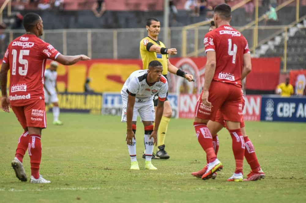Vitória perde para o Vila Nova no Barradão e está na Série C do Campeonato Brasileiro