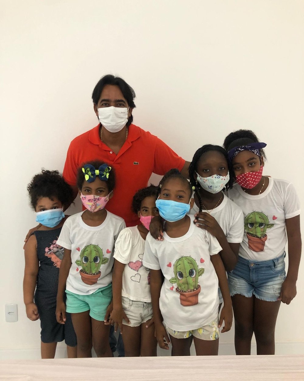 Prefeito Dr. Pitágoras realiza sonho de seis crianças que queriam conhecer a prefeitura municipal.