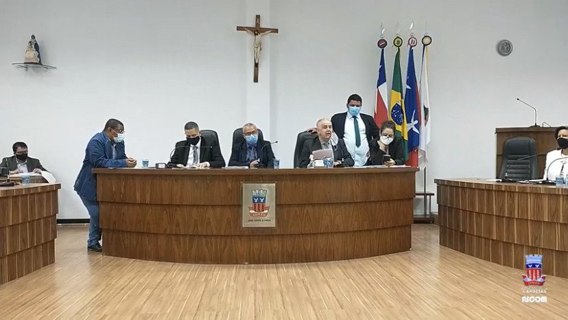 Câmara de Candeias aprova doação de área do município para o governo do Estado construir Escola Modelo