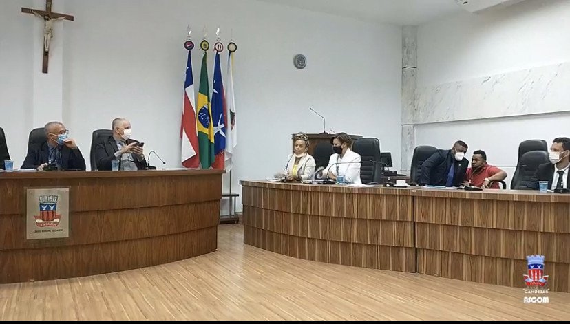 Silvio Correia atende pedido de Rosana de Bobó e projeto de adequação do SUAS é retirado de pauta.