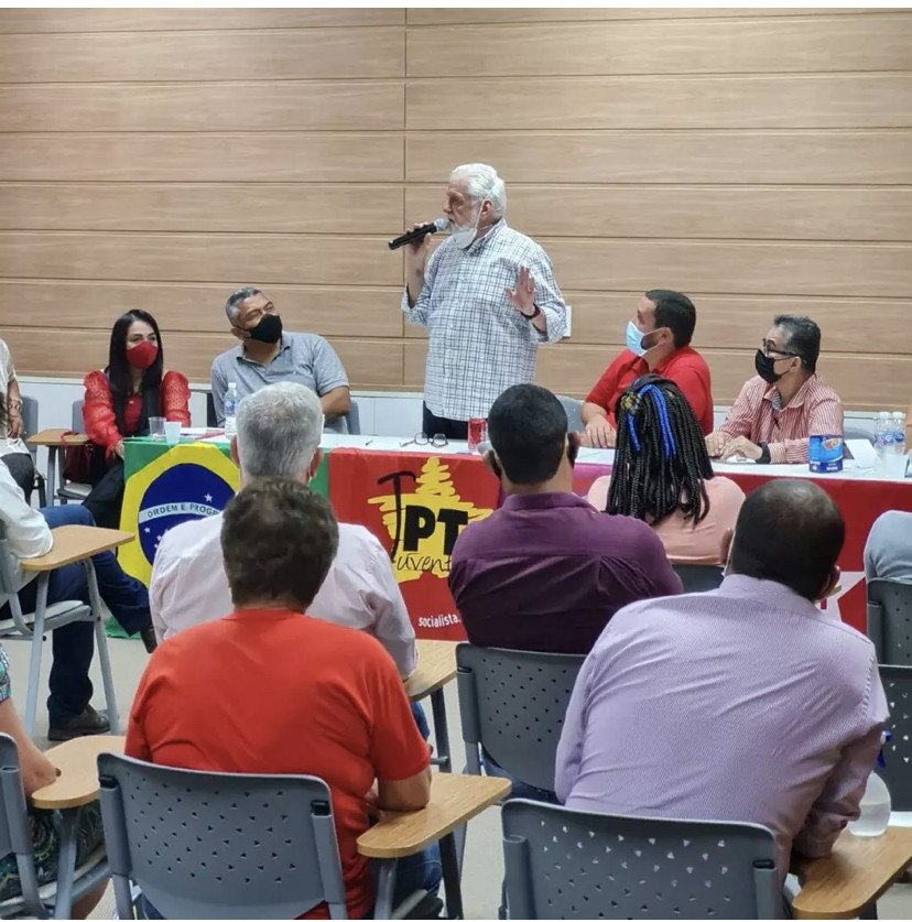 Wagner comunica ao PT que não será candidato. Partido definirá nova tática nos próximos dias