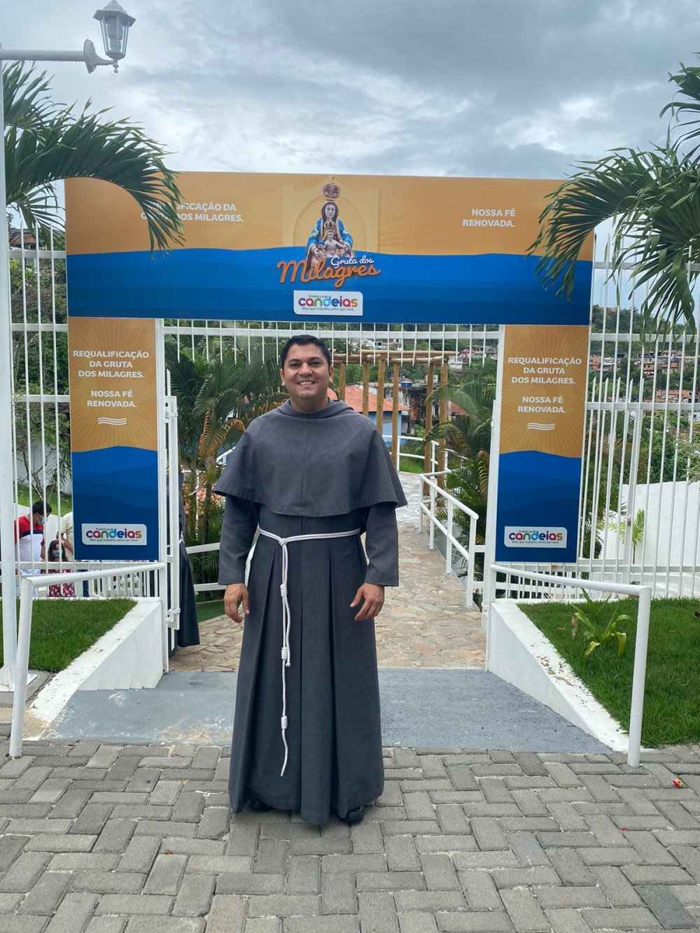 Título de cidadão candeense á Frei Thiago Noronha é aprovado de forma unânime na Câmara de Candeias