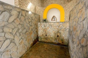 Santuário de Nossa Senhora das Candeias realiza coleta de testemunhos de promessas e graças alcançadas.