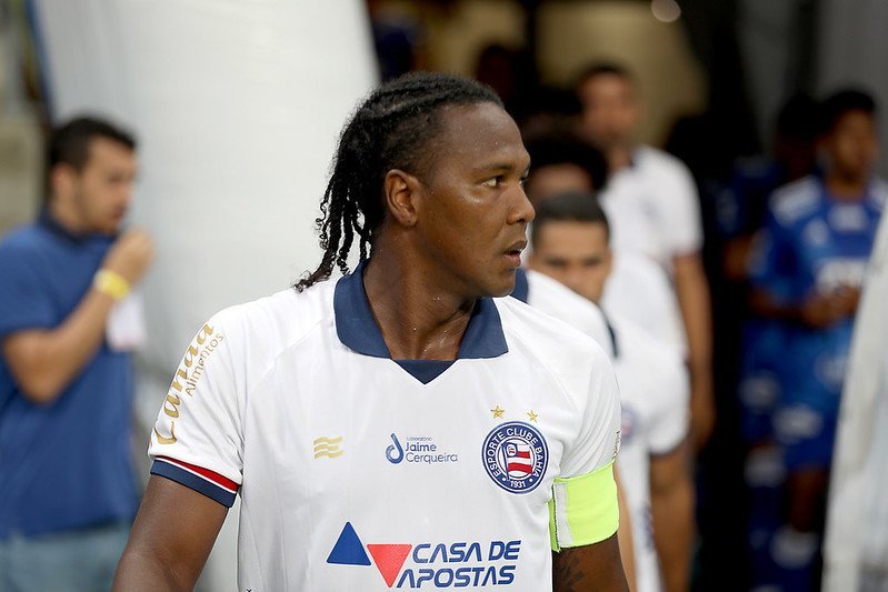 Elenco do Bahia se reapresenta sem Rodallega após vencer o Cruzeiro