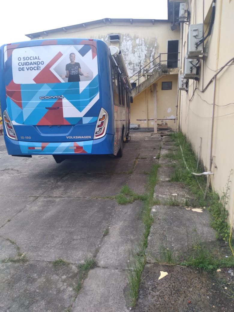 Ônibus da “Caravana Social” é mais uma grande aquisição para o desenvolvimento social de Candeias