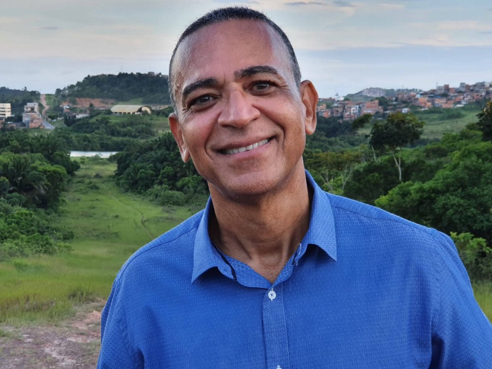 Leia na íntegra o prefácio que Jair Cardoso escreveu em homenagem à Candeias, no livro: Candeias 80 anos de Petróleo no Brasil