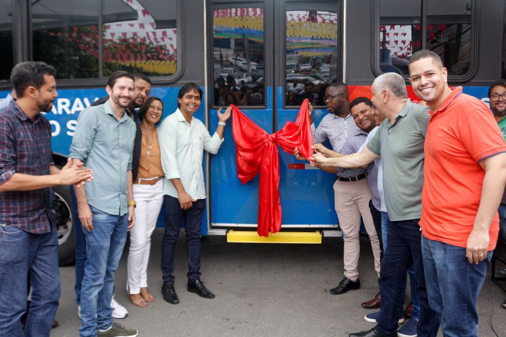 Caravana do Social vai atender 40 mil pessoas que vivem em vulnerabilidade social com menos de um salário mínimo em Candeias