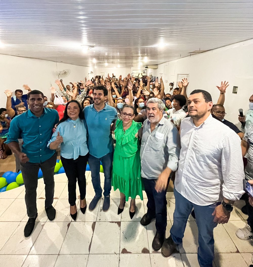 Política: Amiga Jú e Manuel Rocha ao lado de Tonha Magalhães realizam encontro com lideranças em Candeias