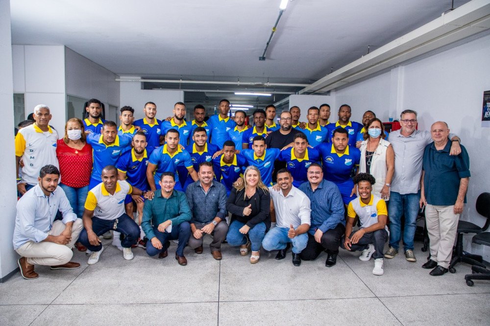 Madre: Prefeitura fecha convênio e Liga apresenta jogadores da Seleção Municipal