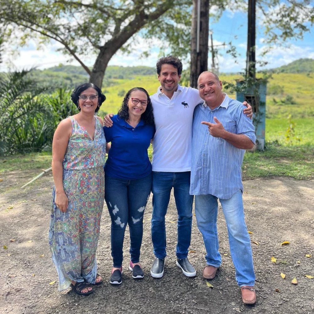 CANDEIAS: AMIGA JÚ E MANUEL ROCHA VISITAM COMUNIDADE TERAPÊUTICA NA CAROBA E PARTICIPAM DE ENCONTRO COM MOVIMENTO QUILOMBOLA EM PASSÉ