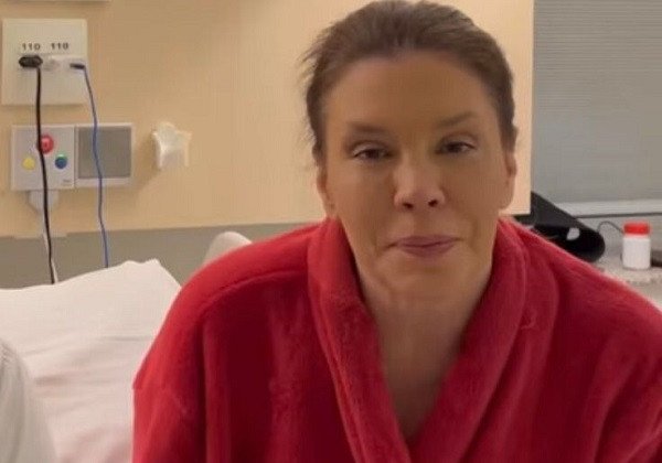 Simony é diagnosticada com câncer: ‘Sou forte’