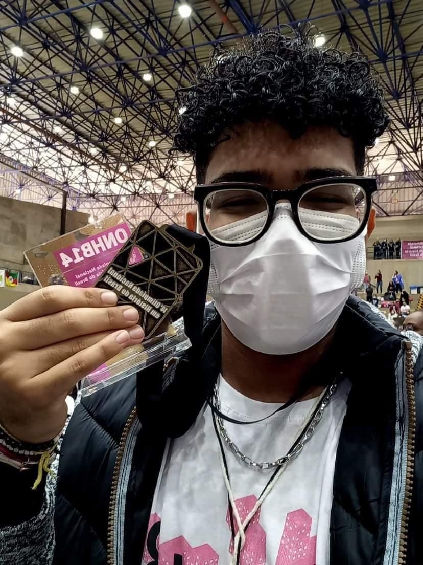 Candeiense Davi Dorea é medalhista na Olímpiada Nacional em História do Brasil realizada na UNICAMP em São Paulo